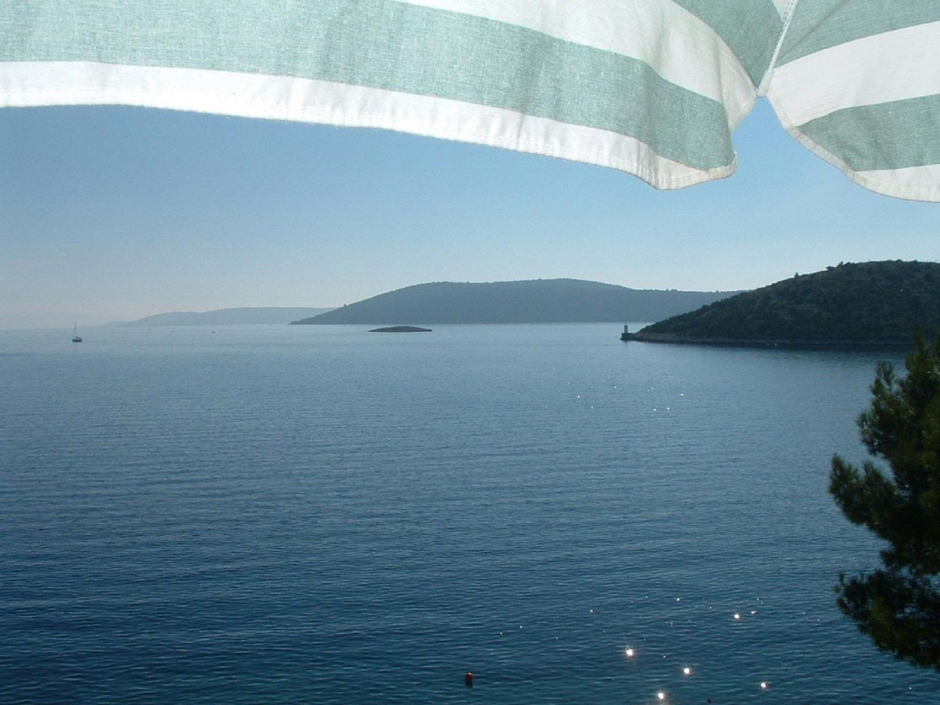 Apartments Tonka Vinišće Εξωτερικό φωτογραφία